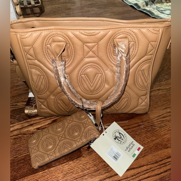 Valentino Orlandi Large Quilted TotePurse Taupe Crossbody strap